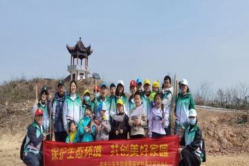 春风新雨后   植树正当时 ——湿地生态；た破罩驹刚呓小3.12”义务植树活动